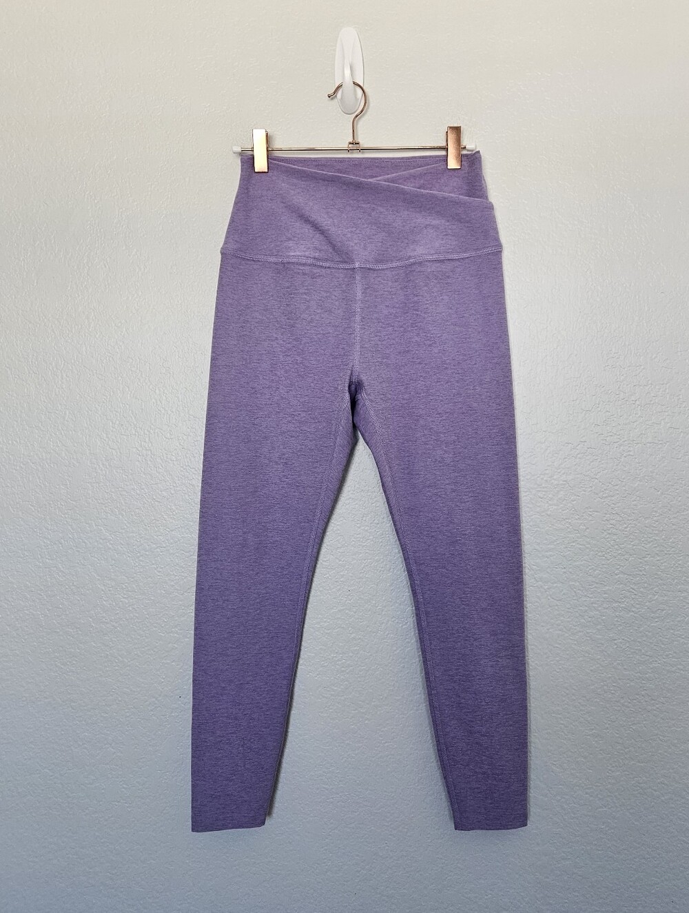 Beyond Yoga Spacedye At Your Leisure 25" Legging Womens Medium Lilac Heathered - Picture 5 of 6